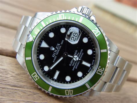 rolex submariner jubiläumsmodell grün|rolex submariner kaufen.